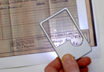 Illuminated Wallet Magnifier
