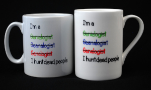 I Hunt Dead People Mug